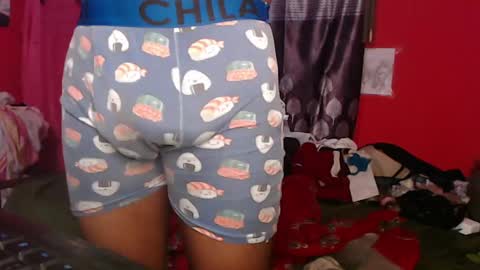 Snapshot of longdickservice01 chatting on February 2025 10:12:01 AM professionalbreastsucker online show from February 2025 10:12:01 AM