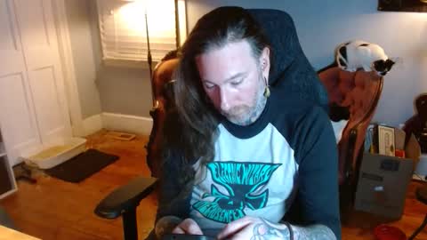 longhair online show from December 2025 01:25:01 AM
