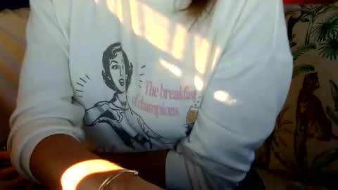 Snapshot of longlegstammy chatting on October 2025 04:13:01 PM Cutenurse91 online show from October 2025 04:13:01 PM