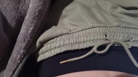 longslongbingbong online show from December 2025 04:06:02 AM