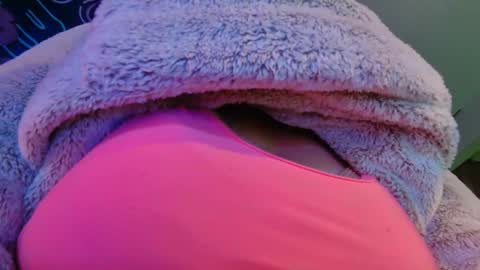 Londoncashmere69  online show from January 2025 12:27:01 AM