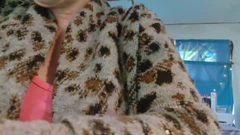 Londoncashmere69  online show from February 2025 04:11:02 PM