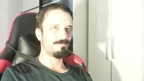 Lucas online show from February 2025 01:30:01 PM