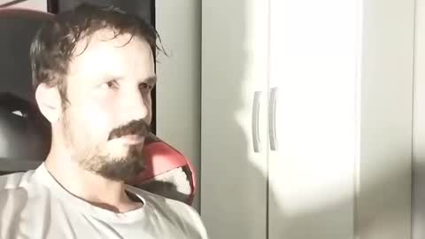 Lucas online show from February 2025 06:37:02 PM