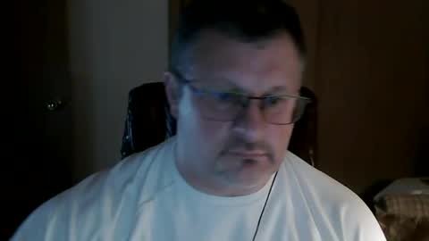 lookin75 online show from October 2025 02:31:01 AM