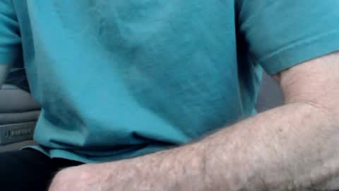 looking469 online show from April 2026 03:47:01 PM