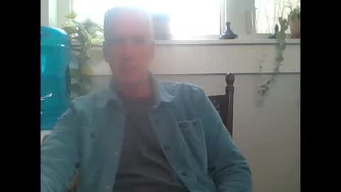 lookingforanopening online show from December 2025 05:06:02 PM