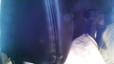 Snapshot of lookingforcougars500 chatting on November 2025 11:46:01 PM lookingforcougars500 online show from November 2025 11:46:01 PM