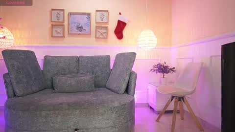 Snapshot of loonanyx chatting on November 2025 11:32:02 AM Loona Nyx online show from November 2025 11:32:02 AM