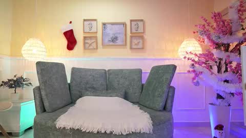 Snapshot of loonanyx chatting on December 2025 11:30:02 AM Loona Nyx online show from December 2025 11:30:02 AM