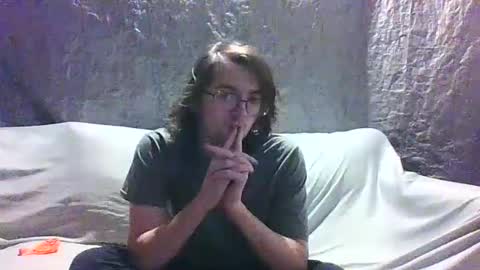 Snapshot of loonerangel chatting on February 2025 07:10:01 PM LoonerAngel online show from February 2025 07:10:01 PM