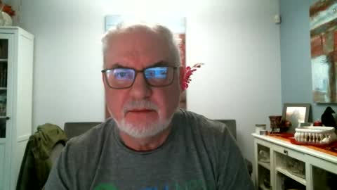 loop102 online show from April 2026 07:11:02 PM