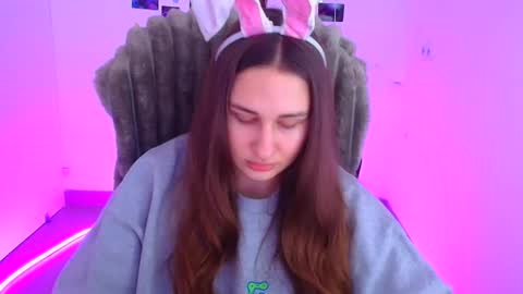 Snapshot of lora_kisses chatting on February 2026 07:59:02 AM Lora online show from February 2026 07:59:02 AM