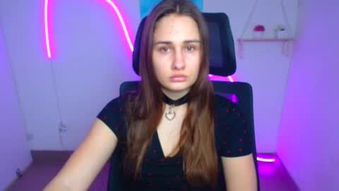 Snapshot of lora_kisses chatting on February 2026 06:45:01 AM Lora online show from February 2026 06:45:01 AM