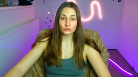 Lora online show from March 2026 06:06:02 AM