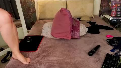 Snapshot of lorabigass chatting on February 2025 03:21:01 PM Lora online show from February 2025 03:21:01 PM