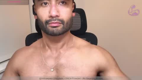 Snapshot of lordcalepecs chatting on May 2026 10:42:02 AM Cale online show from May 2026 10:42:02 AM