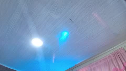 Loren online show from January 2025 08:58:02 PM