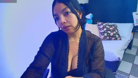 Loren online show from June 2026 09:05:02 PM