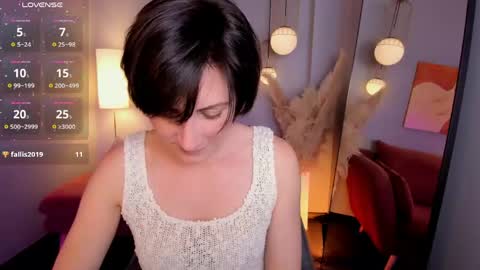 Snapshot of loren_daze chatting on June 2026 02:16:01 PM Loren online show from June 2026 02:16:01 PM