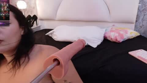 Lorena Gate online Colombia 230 pm to 930 pm online show from April 2026 12:22:02 AM