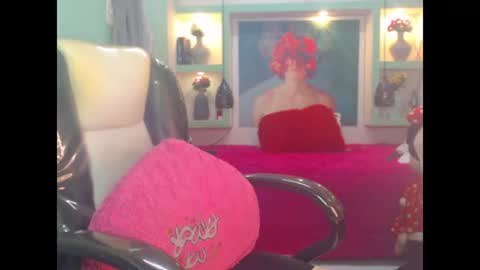 Snapshot of lorenapinto_ chatting on July 2026 11:59:02 PM lore online show from July 2026 11:59:02 PM