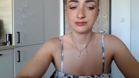 Snapshot of lorenneinspiring chatting on July 2026 06:19:02 AM LorenneInspiring online show from July 2026 06:19:02 AM