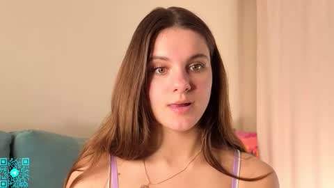 Chloe for Fan BlackHole online show from November 2025 05:23:02 PM