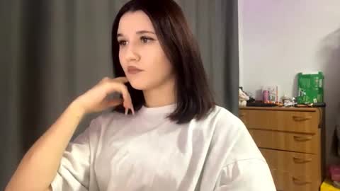 Snapshot of lorettedekay chatting on October 2025 03:22:02 PM Kate online show from October 2025 03:22:02 PM