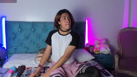 LorettMatthew online show from February 2025 03:27:01 AM