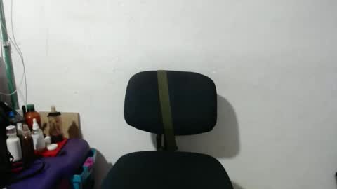 Snapshot of loretybighot chatting on February 2025 12:02:02 PM loretybighot online show from February 2025 12:02:02 PM