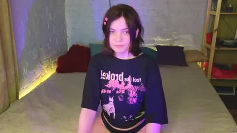 Lara online show from January 2025 10:41:01 AM