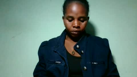 lorienne98 online show from June 2026 02:41:02 PM