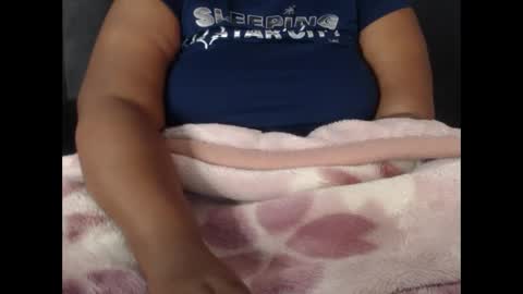 Snapshot of lornab chatting on May 2026 06:41:02 AM ebonythickbigass online show from May 2026 06:41:02 AM