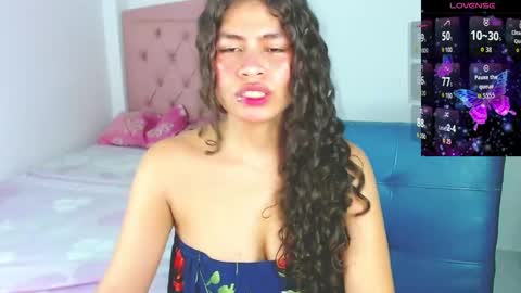 Snapshot of lorraine_rosse chatting on November 2025 05:18:02 AM lorraine online show from November 2025 05:18:02 AM