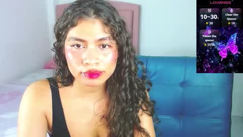 Snapshot of lorraine_rosse chatting on November 2025 07:27:01 AM lorraine online show from November 2025 07:27:01 AM