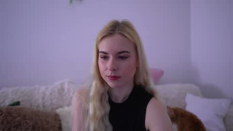 Lorrie online show from April 2026 11:40:01 AM