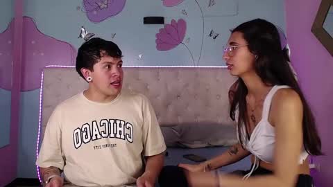 Snapshot of los_inquietos chatting on December 2025 08:26:01 PM Los inquietos online show from December 2025 08:26:01 PM