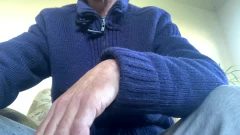 Snapshot of losmasqueraders chatting on March 2025 09:42:01 AM Jules and Jim online show from March 2025 09:42:01 AM