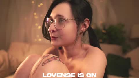 Jess online show from February 2026 07:34:02 PM