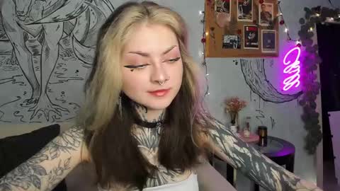 lostallice online show from December 2024 03:56:02 AM