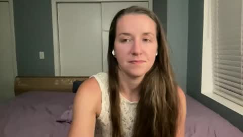 Snapshot of lothlori chatting on May 2026 12:39:01 AM lothlori online show from May 2026 12:39:01 AM