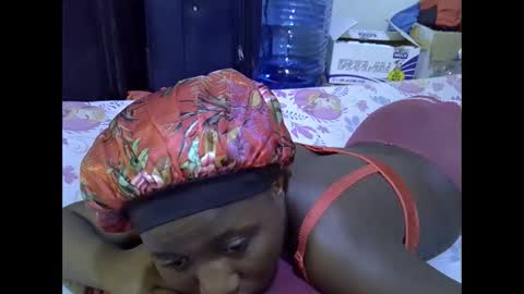 Snapshot of lotty_lavilla chatting on November 2025 06:13:01 AM lotty_lavilla online show from November 2025 06:13:01 AM