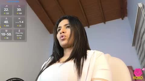 Snapshot of lou_rosse chatting on February 2025 08:43:02 PM  Lou Rosse  online show from February 2025 08:43:02 PM