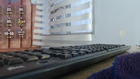 Snapshot of lou_rosse chatting on September 2025 09:59:02 PM  Lou Rosse  online show from September 2025 09:59:02 PM
