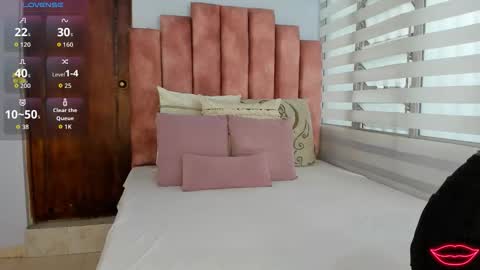 Snapshot of lou_rosse chatting on October 2025 08:43:02 PM  Lou Rosse  online show from October 2025 08:43:02 PM