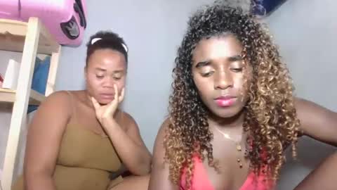 louane98 online show from February 2026 09:03:02 AM