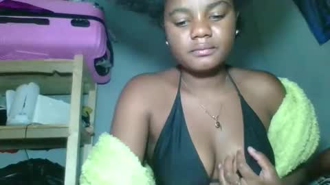 louane98 online show from February 2026 06:49:02 PM