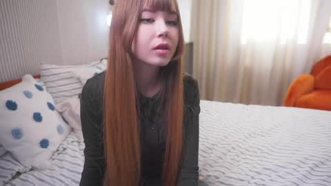 Snapshot of louettakarn chatting on April 2026 01:07:01 PM Sade online show from April 2026 01:07:01 PM
