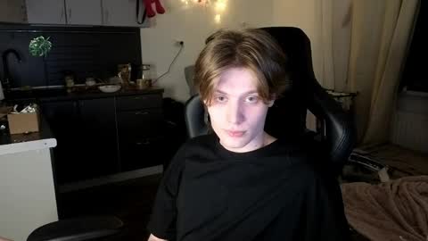 louie_evans online show from March 2026 08:20:01 PM